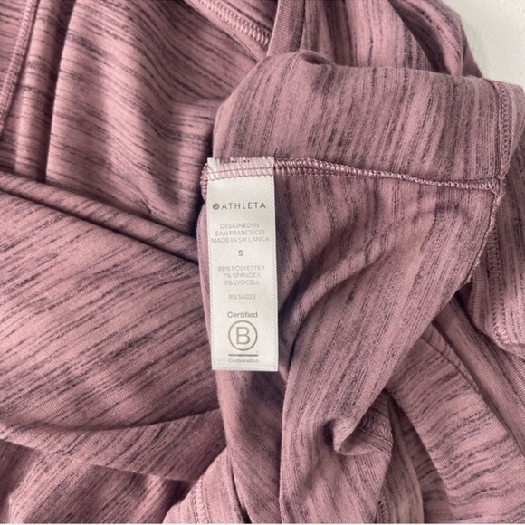 ATHLETA Essence Flow Printed Mauve/Cabernet Top Size Small - Picture 6 of 7